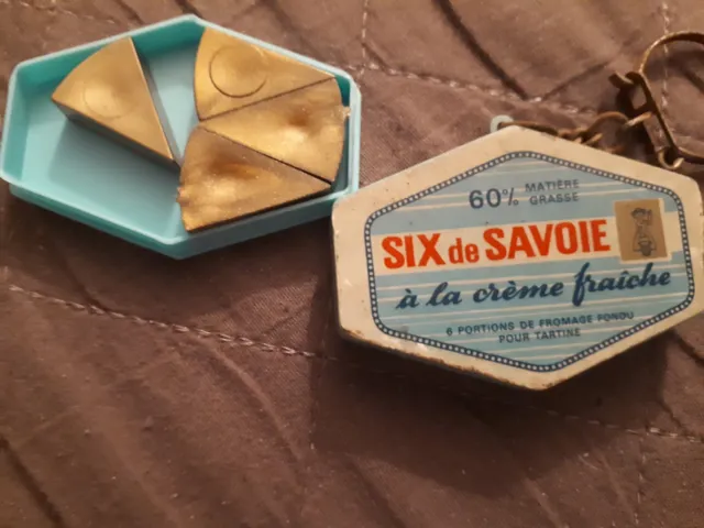 Ancien Porte Clés Vintage Six De Savoie Avec Portion A L Interieur