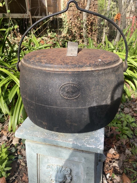 KENRICK Sons Antique Gal Cast Iron Boiler Pot Marked w Tin