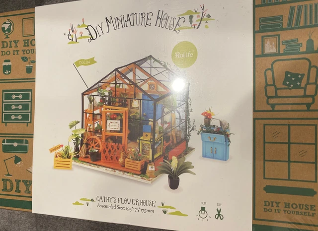 Robotime Cathy's Flower House with LED light Dollhouse Kit - DG104 Fast Shipping