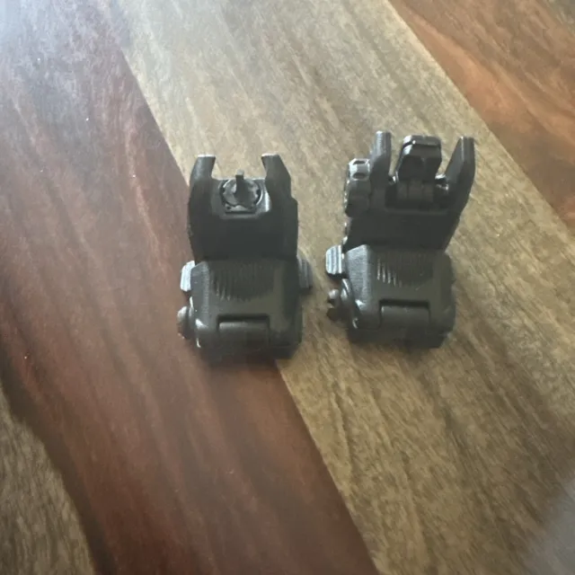 Mągpul Front & Rear Gen 2 Flip Up Sights