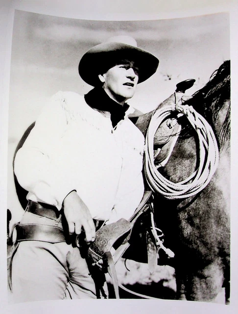 john-wayne-black-white-actor-8-x-10-inches-photo-paper-used-shape-10-39-picclick