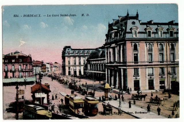 CPA 33 BORDEAUX La Gare Saint Jean colonne Morris tramway attelages