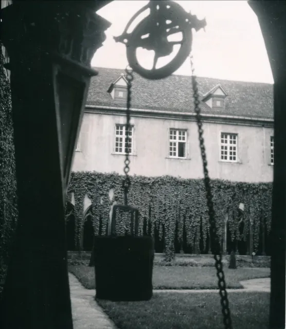 COLMAR c. 1950 -  Cour du Musée Haut-Rhin DIV 4808