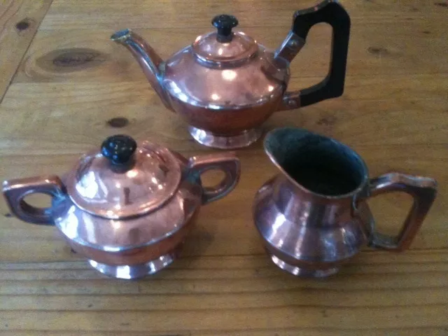 STUNNING VINTAGE COPPER TEA SERVICE w/ BAKELITE HANDLE & KNOBS - EUROPEAN MAYBE?