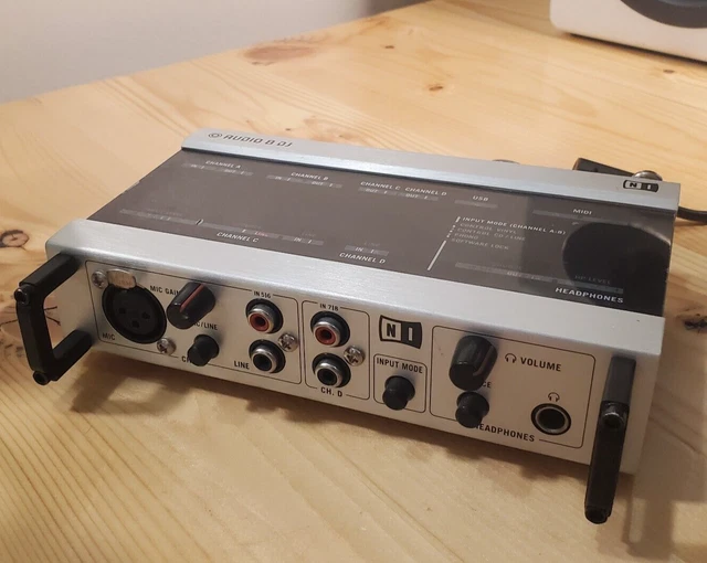 NATIVE INSTRUMENTS AUDIO 8 DJ Black Interface Audio - Works Great ! EUR ...