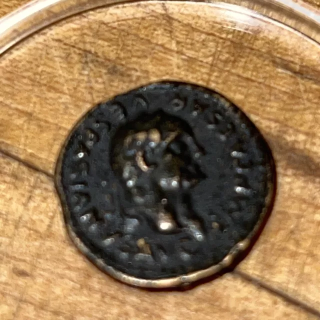 Ancient Roman Aureus Coin of Emperor Vespasian - 76 AD COS VII