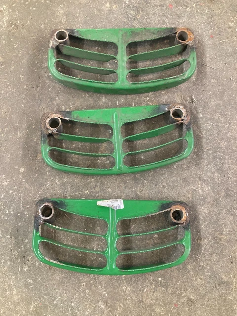 Modified John Deere Equipment Step (Qty: 3) - R151799 - used