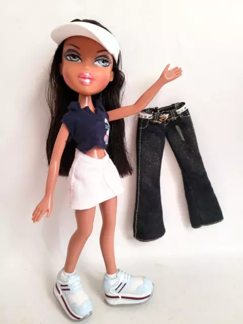 BE BRATZ Doll Make Her You SPORTS OUTFIT SUITCASE Bunny Shirt Extra PANTS Nevra