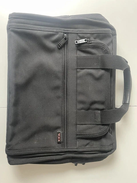 Tumi Alpha Series Slim Deluxe Portfolio Brief BLACK Laptop Briefcase Travel Bag