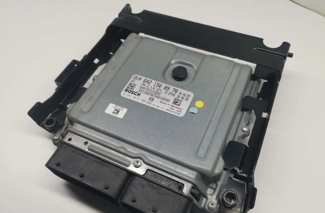Genuine Used MERCEDES CLS C219 Engine control Module A6421508978