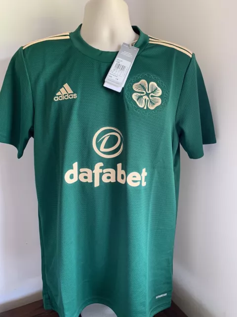 Classic Football Shirts on X: 🚨 Shirt Alert 🚨 Celtic have released their  new limited edition 'Origins' shirt celebrating the club's 135th  anniversary. 'This new Limited Edition emerald green Celtic shirt celebrates
