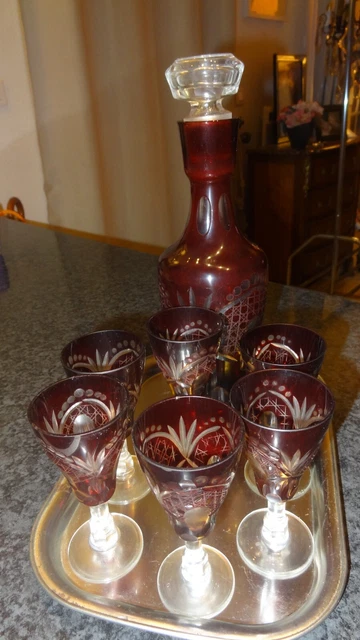 Ancien Service A Liqueur En Cristal De St. Louis,?