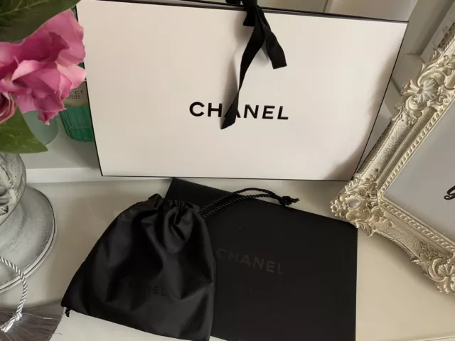 Chanel Empty Handbag Magnetic Storage Box w/ dust bag & ribbon
