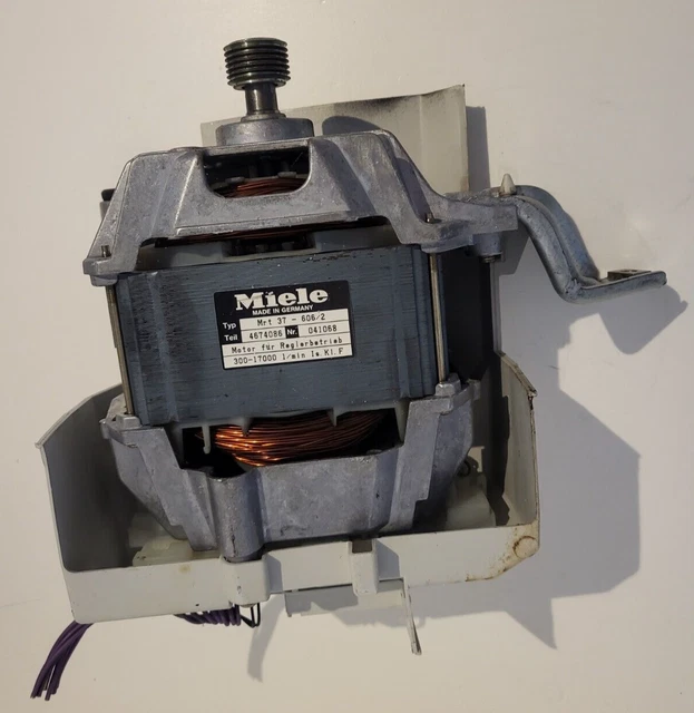 Moteur Miele MRT36-606/2 D'occasion Pour Lave-linge W835 - Très Bon état - Pièce Détachée