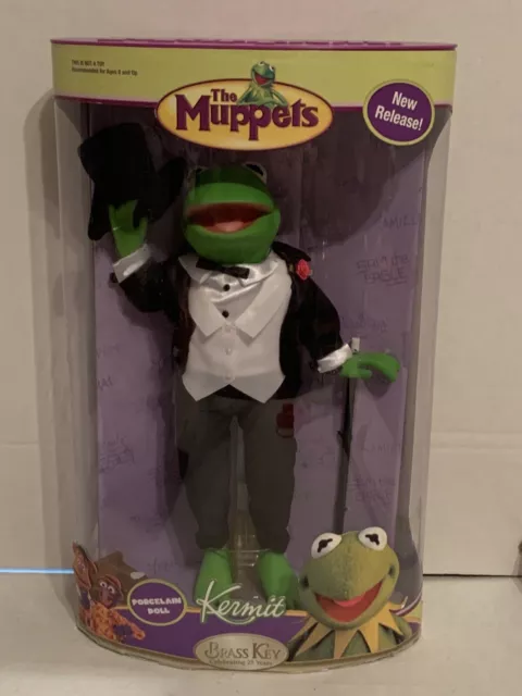 The Muppets KERMIT THE FROG Porcelain Doll Celebrating 25 Years 2006 Brass Key
