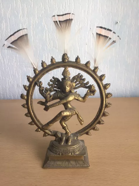 Shiva alte Bronzefigur mit Goldfasanfedern welche seine Wirkung verstärken