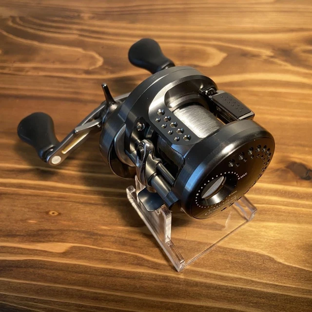 KTF　SHIMANO 17 CALCUTTA CONQUEST BFS HG 2017-2018 Calcutta Conquest BFS HG - JDM Fishing