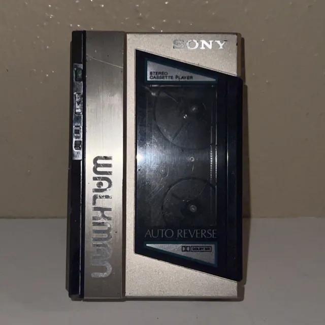 Sony WM 10 RV Walkman Cassette  Condition Not Working Not Tested