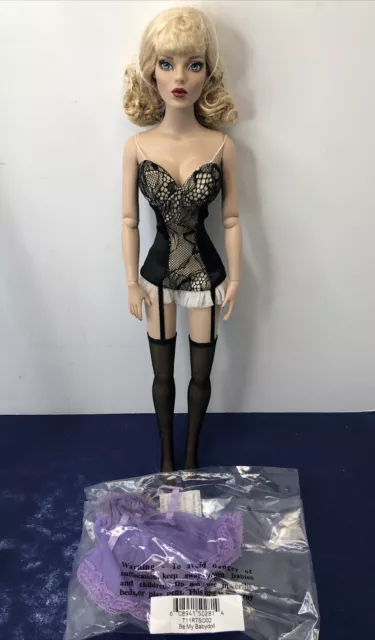 16” Tonner Tyler Wentworth Fashion Doll “Pin Up Convention Lingerie MIB #U