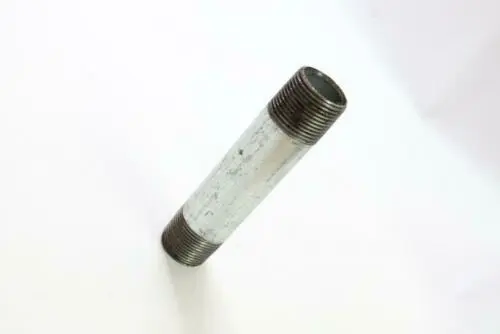 (4-Pk) Nipple Pipe Galvanized Steel Schedule 40 1" x 5-1/2" 6P829