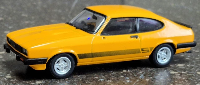 Modèle Réduit Ford Capri MK3 Solar Gold 1:76 Oxford Diecast - Réf. 76CAP002
