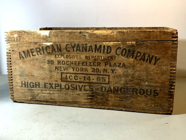 Vtg American Cyanamid CO. Explosives-Dangerous Crate Box Wood NY Dynamite (10A)