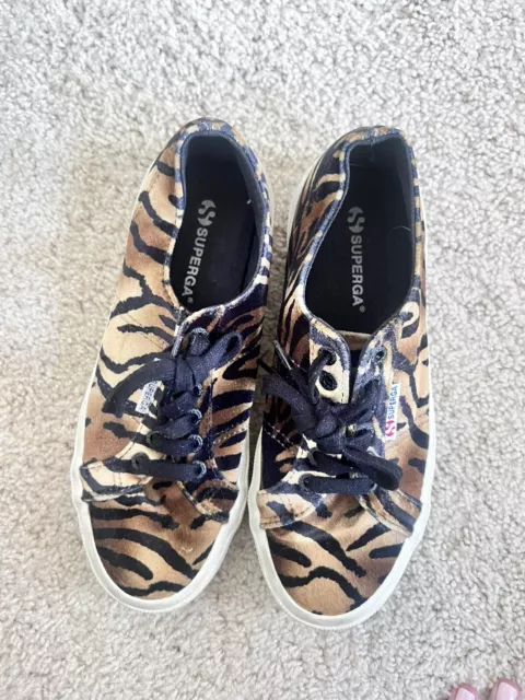 Women's Superga 2750 Fantasy Cotu Classic Tiger Stripe Fashion Sneaker W US 8