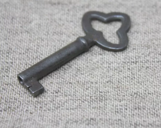 Vintage Open Barrel Antique Skeleton Key Approx 1.75" Long Steel