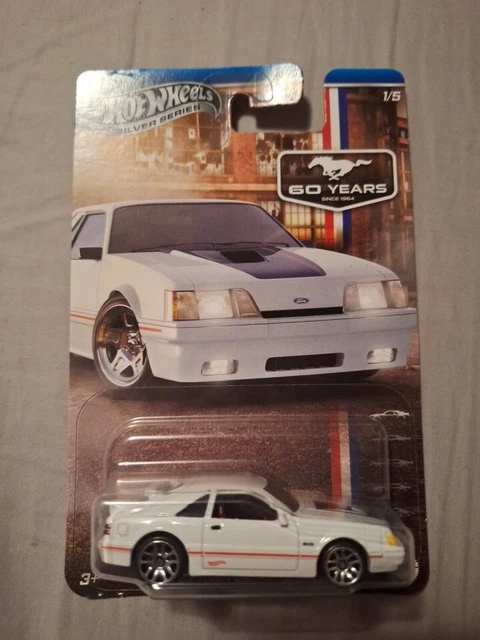 Hot Wheels '84 Ford Mustang SVO Silver Series 1/5 - Weißes Sammler-Modellauto 1:64