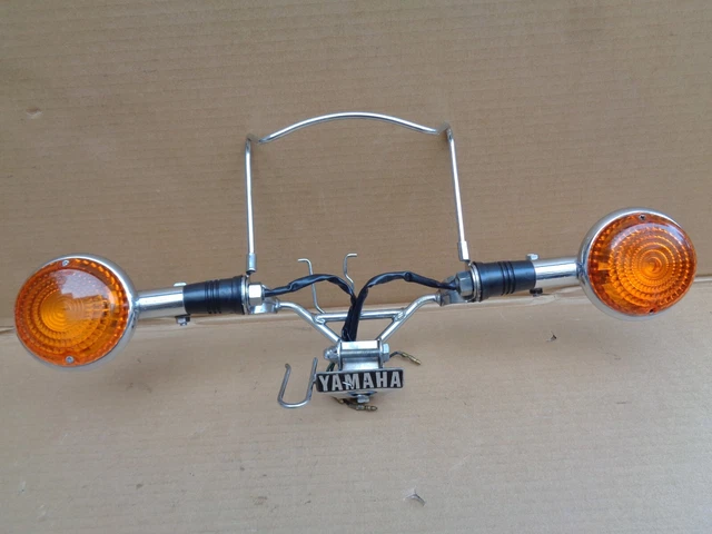 Araignée-Support phare Yamaha DT125LC-DTLC125 1HR 34X 1987 Réf : 34X