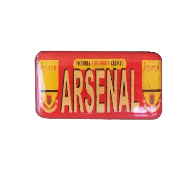 Old Arsenal Football Club Crest Souvenir Plastic Lapel Pin Hat Tie Badge Brooch