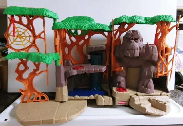 Fisher Price Toy 2006 Imaginex Gorilla Mountain Jungle Playset Lights and Sounds