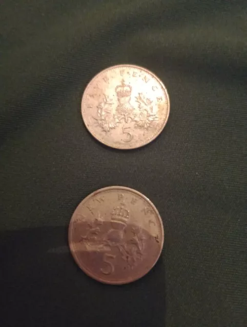 2 5 Pence coins 1971 & 1989