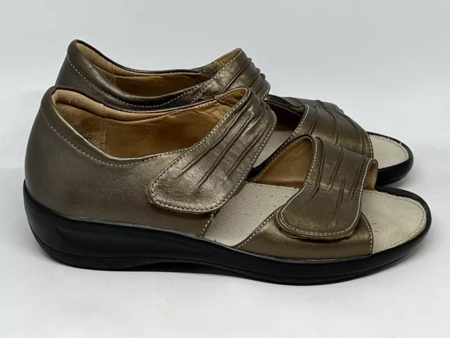 GOLD KUMFS LEATHER Sandals Au 7 Eu 38 Wide Almost New Comfort