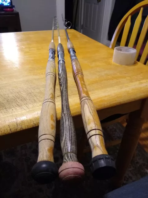 3 VINTAGE FIBERGLASS True Temper Boat Fishing Rods. 2 6' & 1 6'6