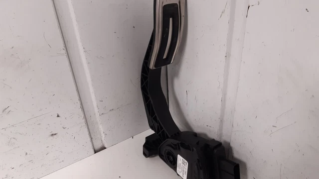 4H1723523 GASPEDALSENSOR Audi A6 Avant (C7) 2016