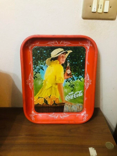 Vassoio Coca Cola vintage in metallo, anni '80