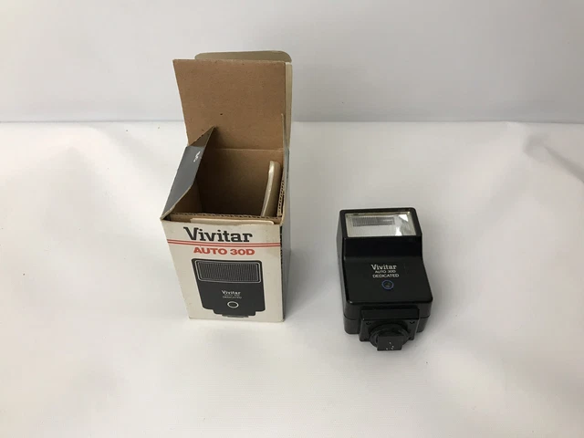 Vivitar Auto 30D Flash Dedicated For Nikon Canon  Ricoh Cameras
