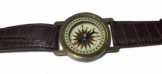 Antike Vintage-Stil Marine nautische Messing Sonnenuhr Kompass Armbanduhr