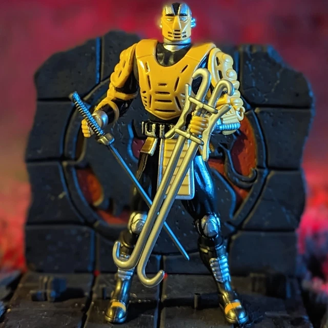 MORTAL KOMBAT (TOY Island, 1996) Original CYRAX Figure 100 Complete