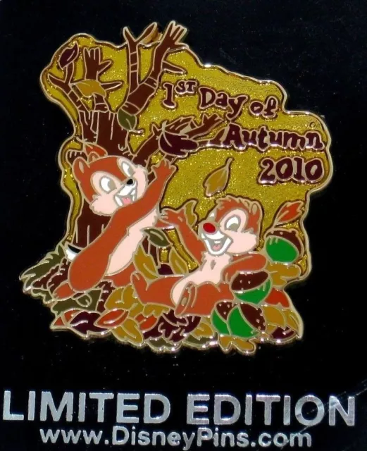 Chip Dale LE Disney Pin 78601✿ First Day of Autumn Fall Leaves Nuts Tree Glitter