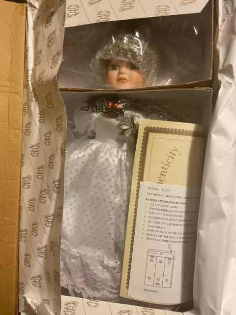 Heritage Signature Collection Fiber Optic Display Doll Ariana  12319