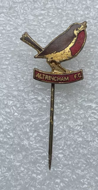 Rare Vintage pin badge ENGLAND ALTRINCHAM FOOTBALL CLUB  enamel