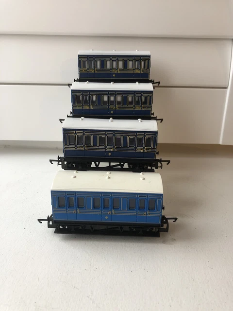 four-hornby-blue-caledonian-4-wheel-coaches-model-railway-oo-gauge-4