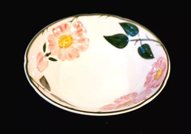 Beautiful Villeroy Boch Wild Rose Coupe Cereal Bowl