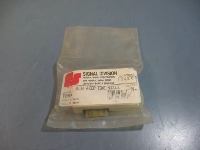 Federal Signal Corporation Slow Whoop Tone Module TM9* Series A2 NEW 2