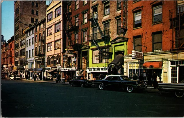 Greenwich Village -Old Bohemia  Manhattan New York City Vintage Postcard (C10)