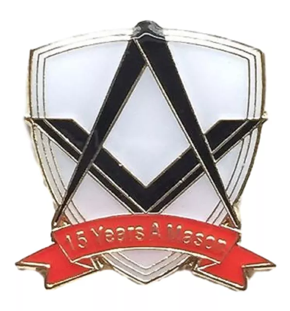 15 Years a Mason Masonic Commemorative Lapel Pin Badge No G