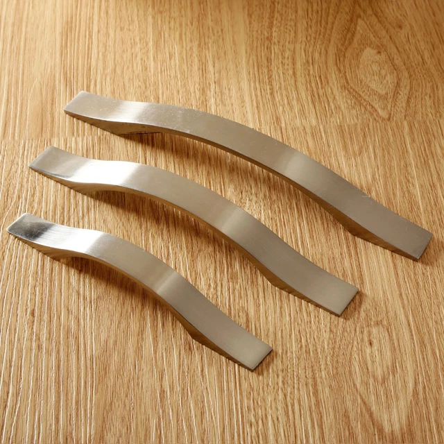 Alloy Stylist Brushed Home Door Drawer Pull Handle Knobs Kitchen Cupboard Silver