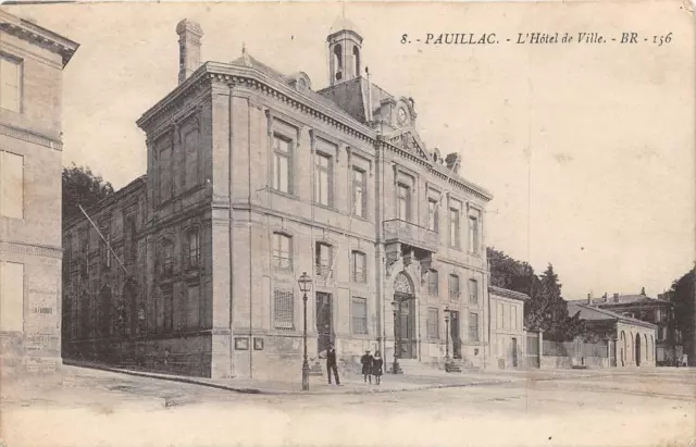 Cpa 33 Pauillac L'hotel De Ville